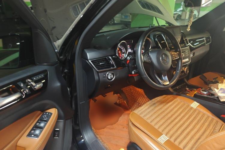 Used Mercedes-Benz GLE-Class 2017 GLE 400 4MATIC Driver Seat