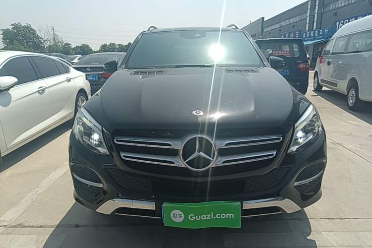 Used Mercedes-Benz GLE-Class 2017 GLE 400 4MATIC Front