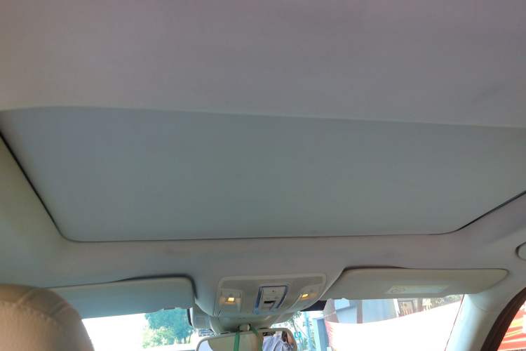 Used Mercedes-Benz GLE-Class 2017 GLE 320 4MATIC Luxury Model Headliner