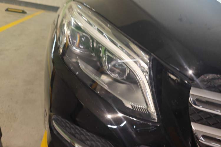 Used Mercedes-Benz GLE-Class 2017 GLE 400 4MATIC Right Front Headlight
