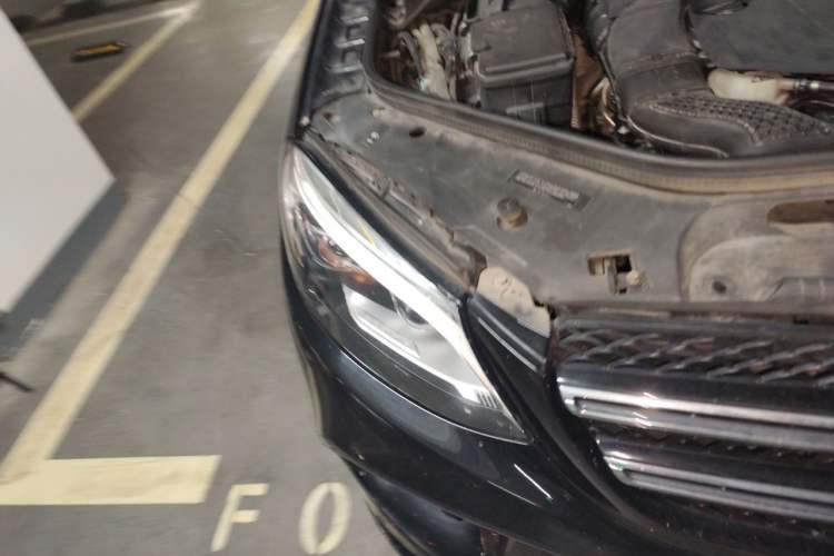 Used Mercedes-Benz GLE-Class  Right Front Headlight