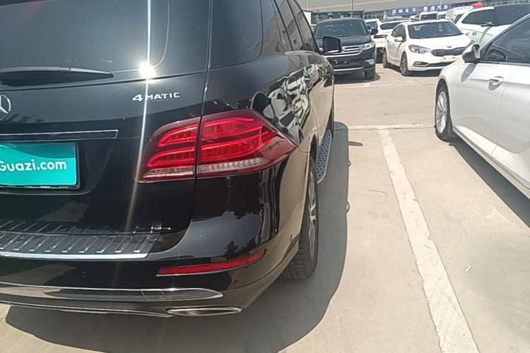 Used Mercedes-Benz GLE-Class 2017 GLE 400 4MATIC Right Rear Taillight