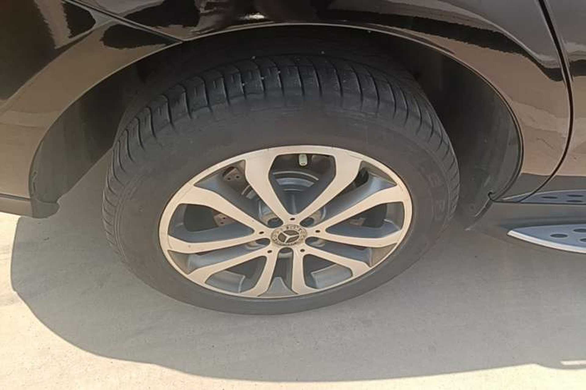 Used Mercedes-Benz GLE-Class 2017 GLE 400 4MATIC Right Rear Wheel Hub
