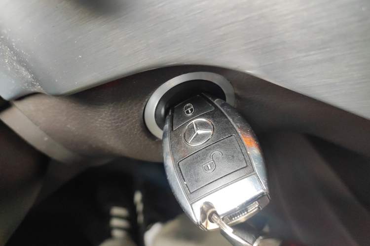 Used Mercedes-Benz GLE-Class 2017 GLE 400 4MATIC Middle East version Vehicle Key