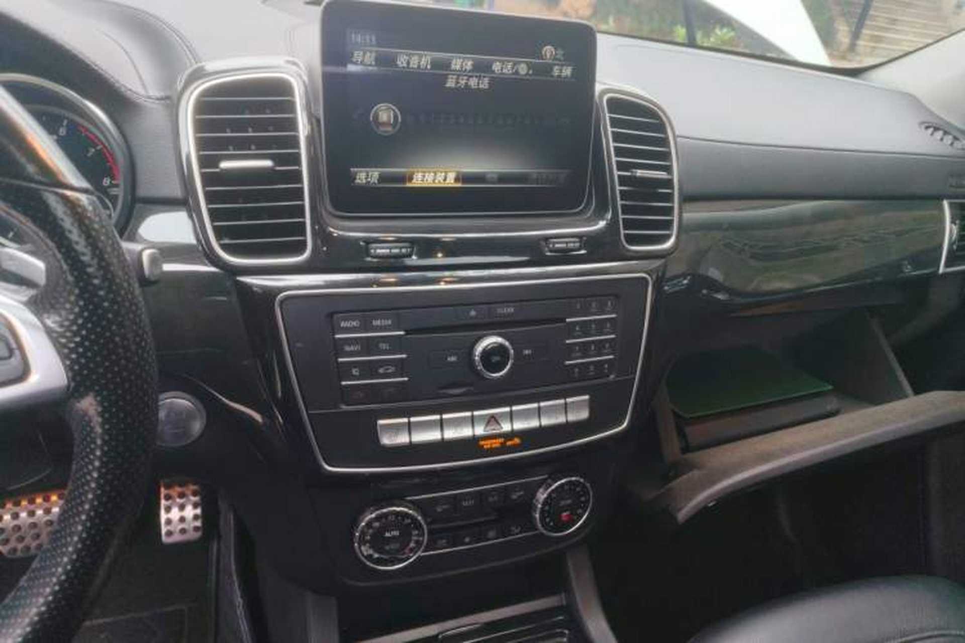 Used Mercedes-Benz GLE-Class  Audio And AC Panel