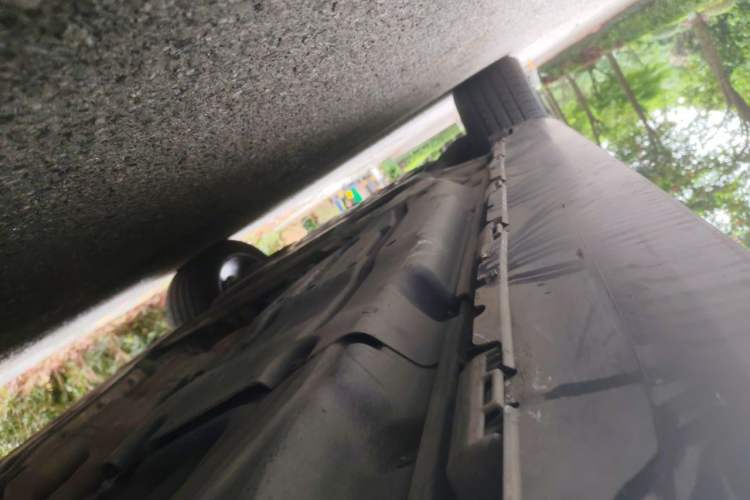 Used Mercedes-Benz GLE-Class  Chassis Rear Left