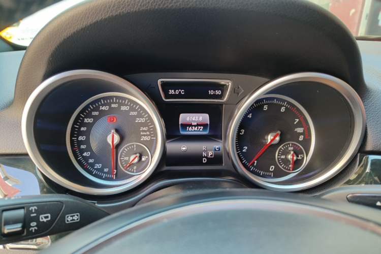 Used Mercedes-Benz GLE-Class 2017 GLE 320 4MATIC Dynamic Model Instrument Cluster
