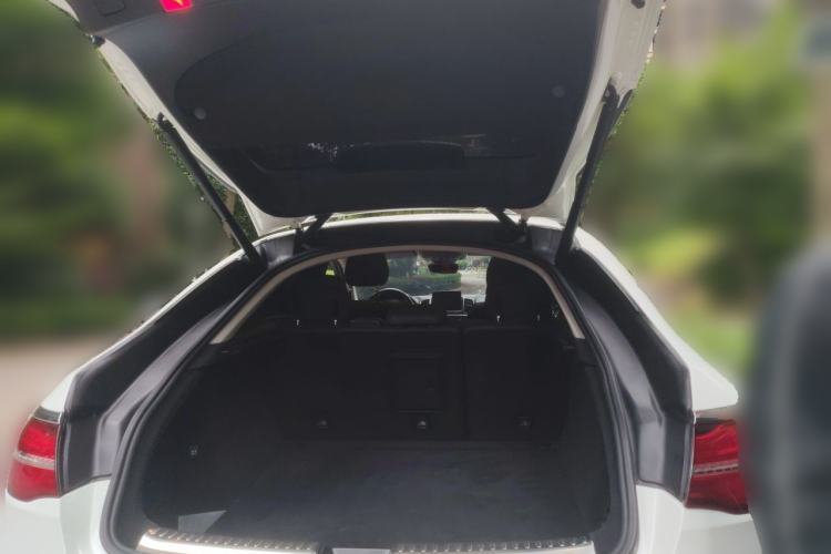Used Mercedes-Benz GLE-Class  Trunk