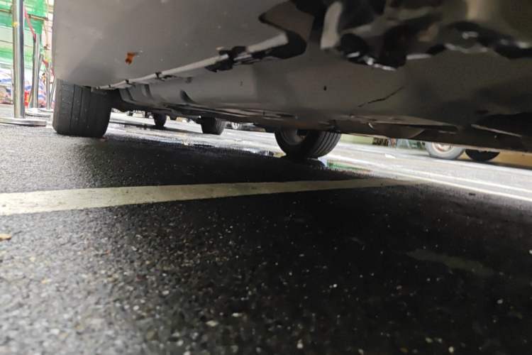 Used Mercedes-Benz GLE-Class  Chassis Front Right