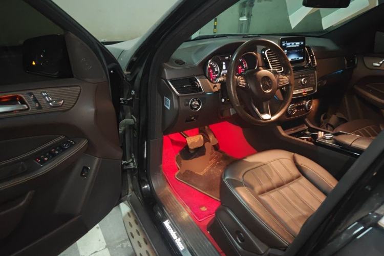 Used Mercedes-Benz GLE-Class 2018 GLE 320 4MATIC Dynamic Edition Collector's Edition Driver Seat