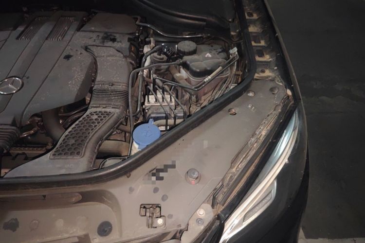 Used Mercedes-Benz GLE-Class 2018 GLE 320 4MATIC Dynamic Edition Collector's Edition Engine Bay Left