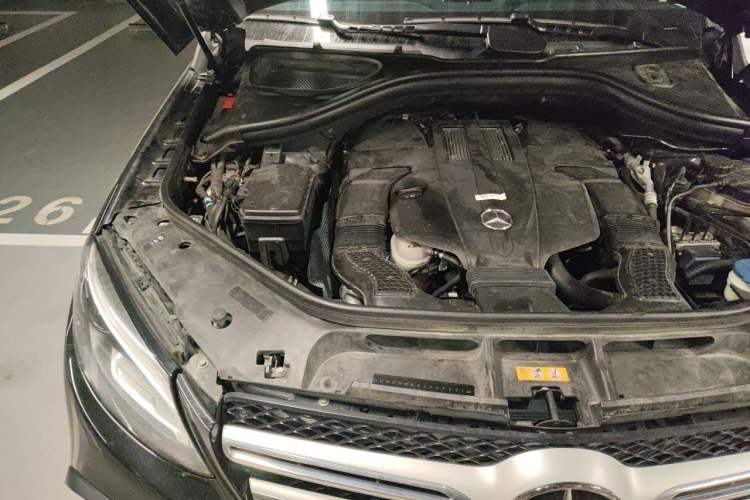 Used Mercedes-Benz GLE-Class 2018 GLE 320 4MATIC Dynamic Edition Collector's Edition Engine Bay Right