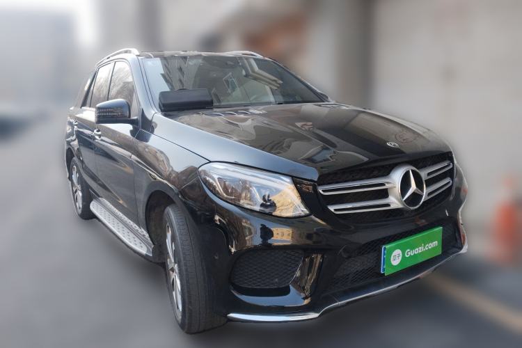 Used Mercedes-Benz GLE-Class 2018 GLE 320 4MATIC Dynamic Edition Collector's Edition Front Right 45 Deg