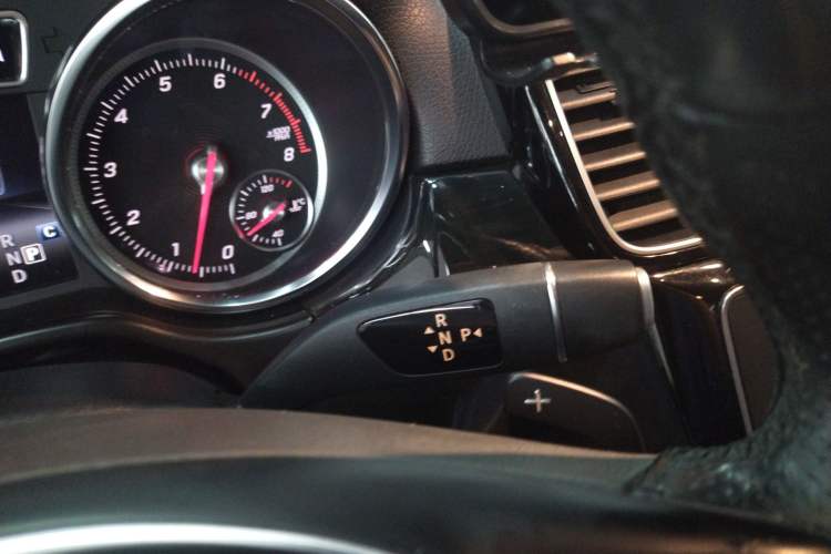 Used Mercedes-Benz GLE-Class 2018 GLE 400 4MATIC U.S. specification Gear Lever