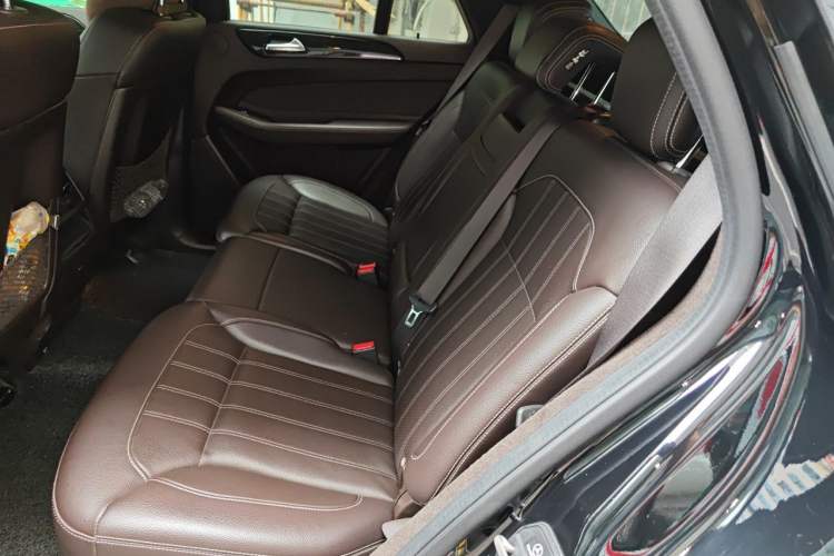 Used Mercedes-Benz GLE-Class  Left Rear Seat