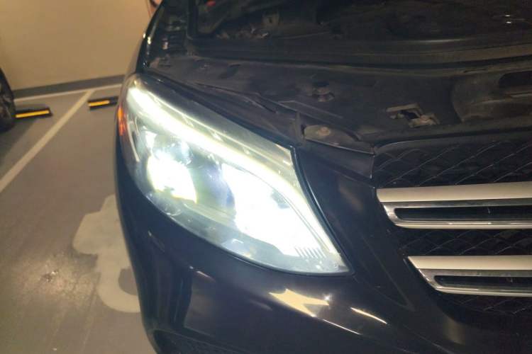 Used Mercedes-Benz GLE-Class 2018 GLE 400 4MATIC U.S. specification Right Front Headlight