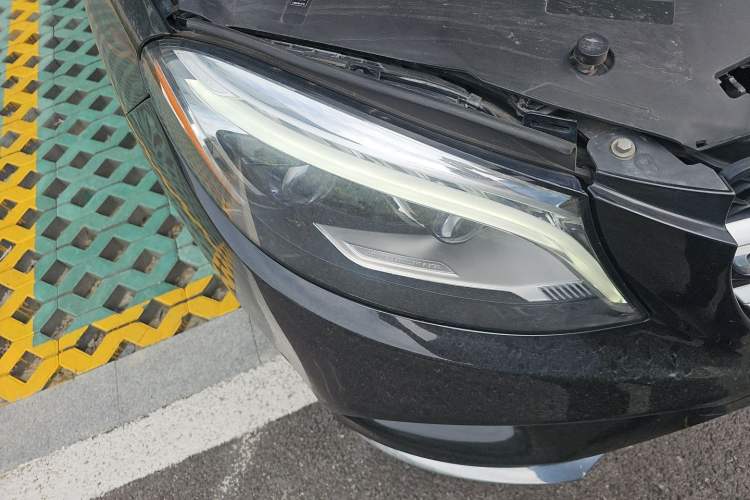 Used Mercedes-Benz GLE-Class 2018 GLE 400 4MATIC U.S. specification Right Front Headlight