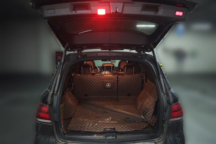 Used Mercedes-Benz GLE-Class 2018 GLE 320 4MATIC Dynamic Edition Collector's Edition Trunk