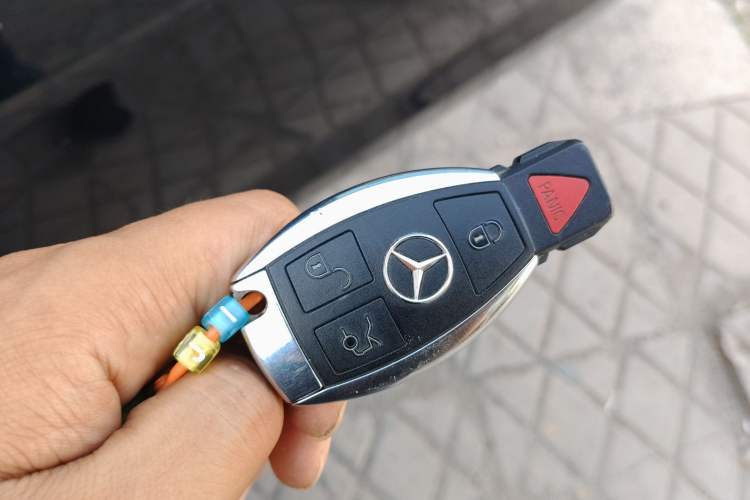 Used Mercedes-Benz GLE-Class 2018 GLE 400 4MATIC U.S. specification Vehicle Key