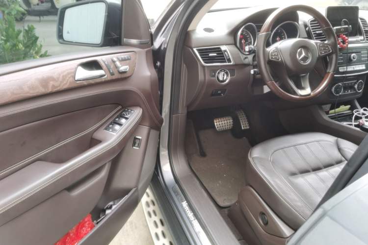Used Mercedes-Benz GLE-Class 2018 GLE 400 4MATIC U.S. specification Driver Seat