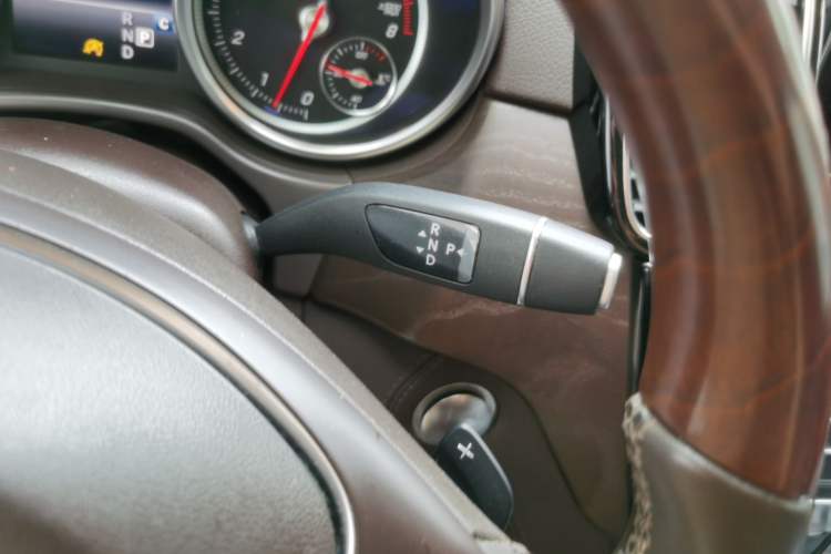 Used Mercedes-Benz GLE-Class 2018 GLE 400 4MATIC U.S. specification Gear Lever