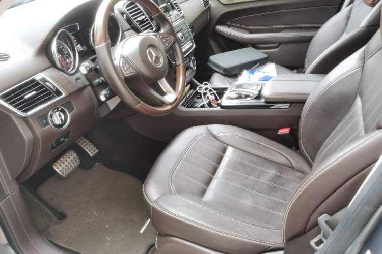 Used Mercedes-Benz GLE-Class 2018 GLE 400 4MATIC U.S. specification Left Front Seat