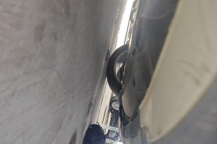 Used Mercedes-Benz GLE-Class  Chassis Front Right