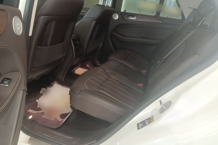 Used Mercedes-Benz GLE-Class 2018 GLE 400 4MATIC U.S. specification Left Rear Seat