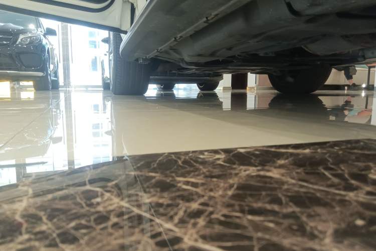 Used Mercedes-Benz GLE-Class 2018 GLE 400 4MATIC U.S. specification Left Side Sill