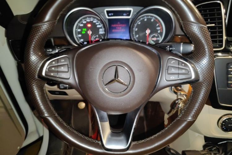 Used Mercedes-Benz GLE-Class  Steering Wheel
