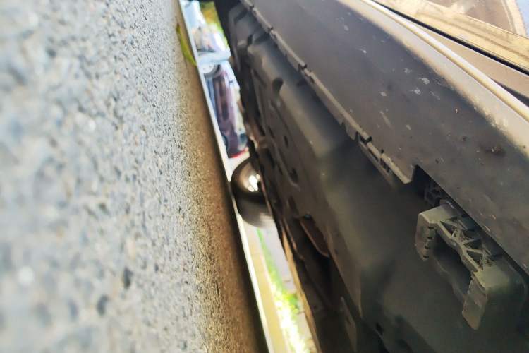 Used Mercedes-Benz GLE-Class  Chassis Front Right