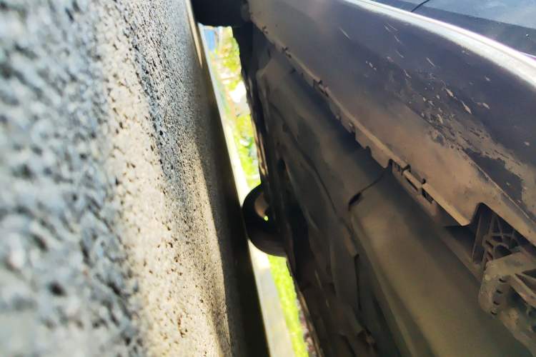 Used Mercedes-Benz GLE-Class  Chassis Rear Left