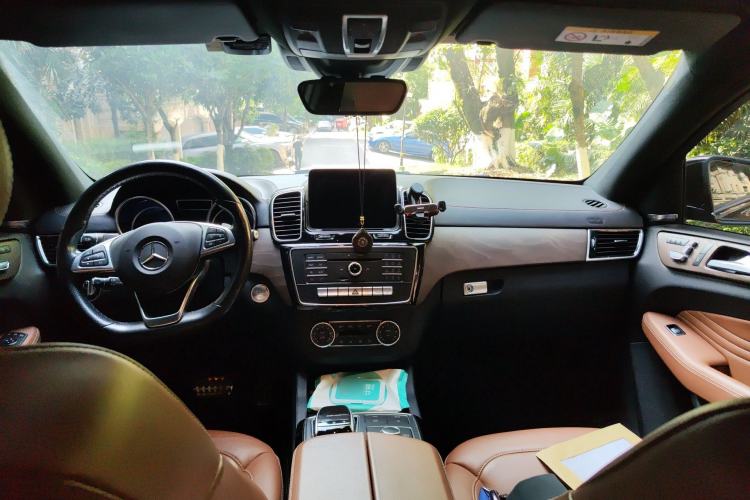 Used Mercedes-Benz GLE-Class  Headliner