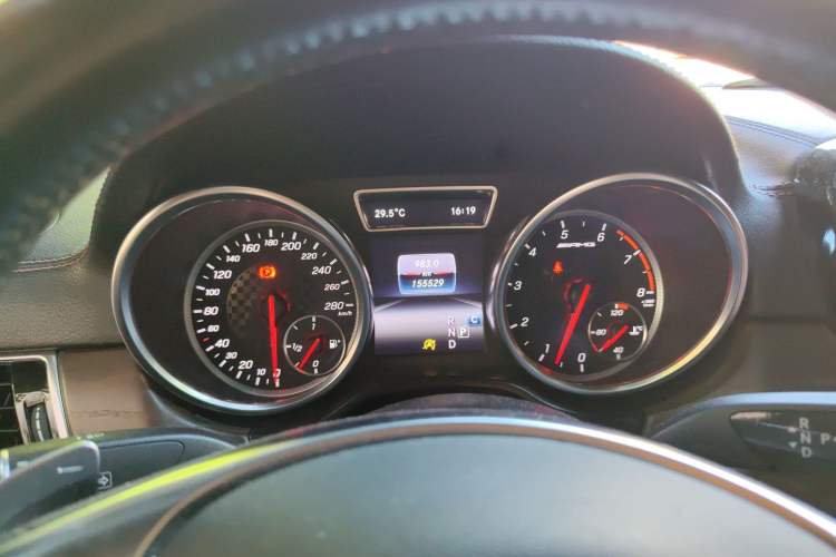 Used Mercedes-Benz GLE-Class  Instrument Cluster
