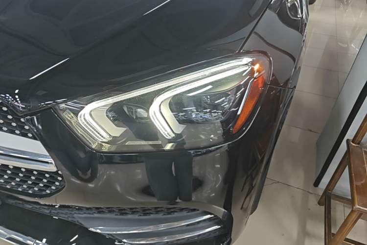 Used Mercedes-Benz GLE-Class  Left Front Headlight