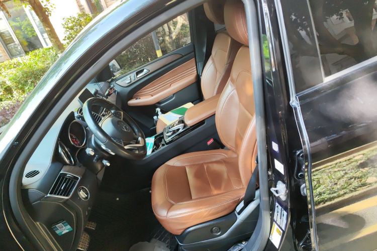 Used Mercedes-Benz GLE-Class  Left Front Seat