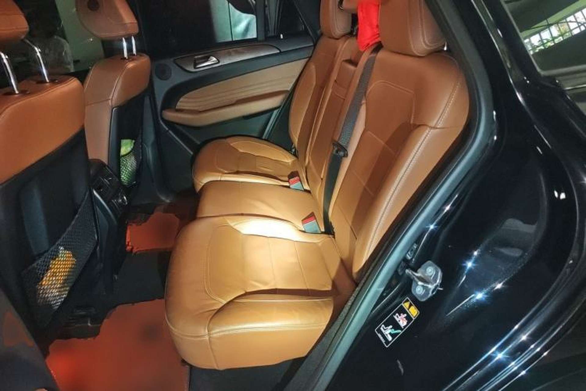 Used Mercedes-Benz GLE-Class  Left Rear Seat