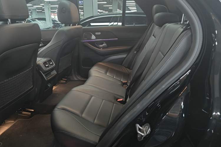 Used Mercedes-Benz GLE-Class  Left Rear Seat