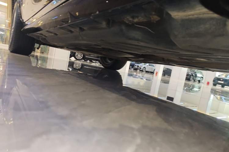 Used Mercedes-Benz GLE-Class 2019 GLE 350 d 4MATIC Left Side Sill
