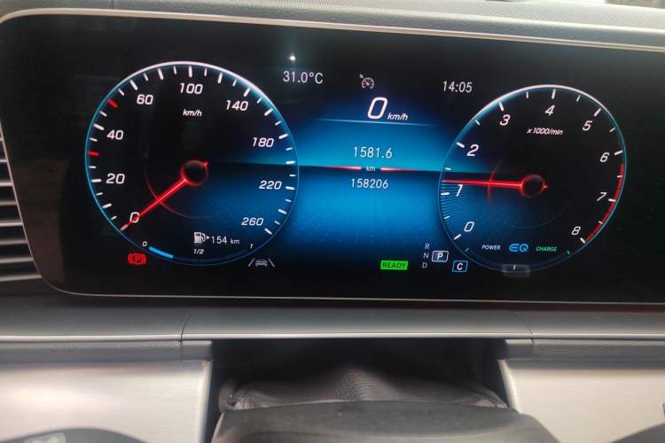 Used Mercedes-Benz GLE-Class 2019 GLE 450 U.S. specification Odometer Close Up