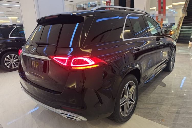 Used Mercedes-Benz GLE-Class 2019 GLE 350 d 4MATIC Rear Right 45 Deg