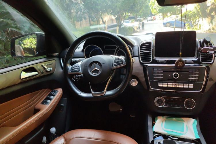 Used Mercedes-Benz GLE-Class  Steering Wheel