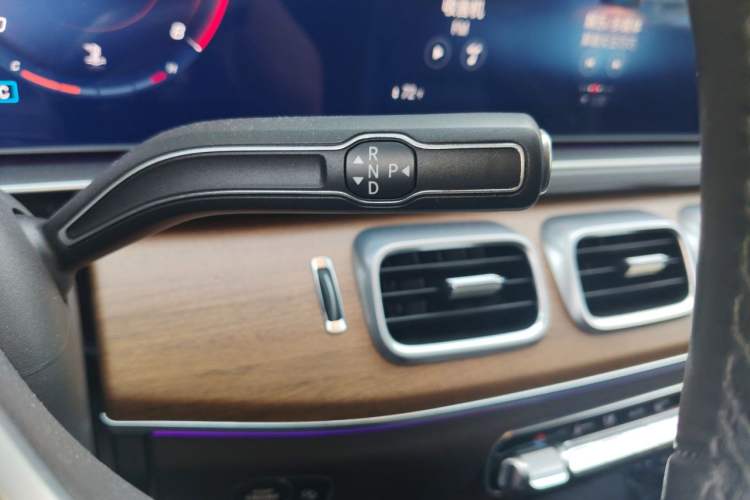 Used Mercedes-Benz GLE-Class 2019 GLE 350 d 4MATIC Gear Lever