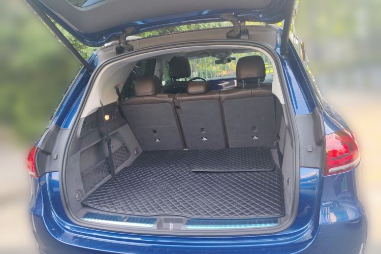 Used Mercedes-Benz GLE-Class 2019 GLE 350 d 4MATIC Trunk