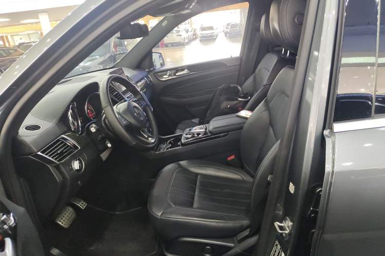 Used Mercedes-Benz GLE-Class 2019 GLE 400 4MATIC Exclusive Edition Left Front Seat