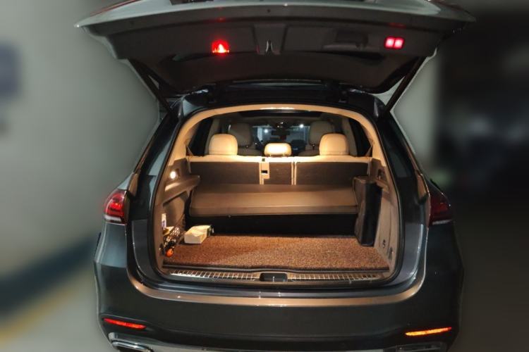 Used Mercedes-Benz GLE-Class 2019 GLE 450 U.S. specification Trunk