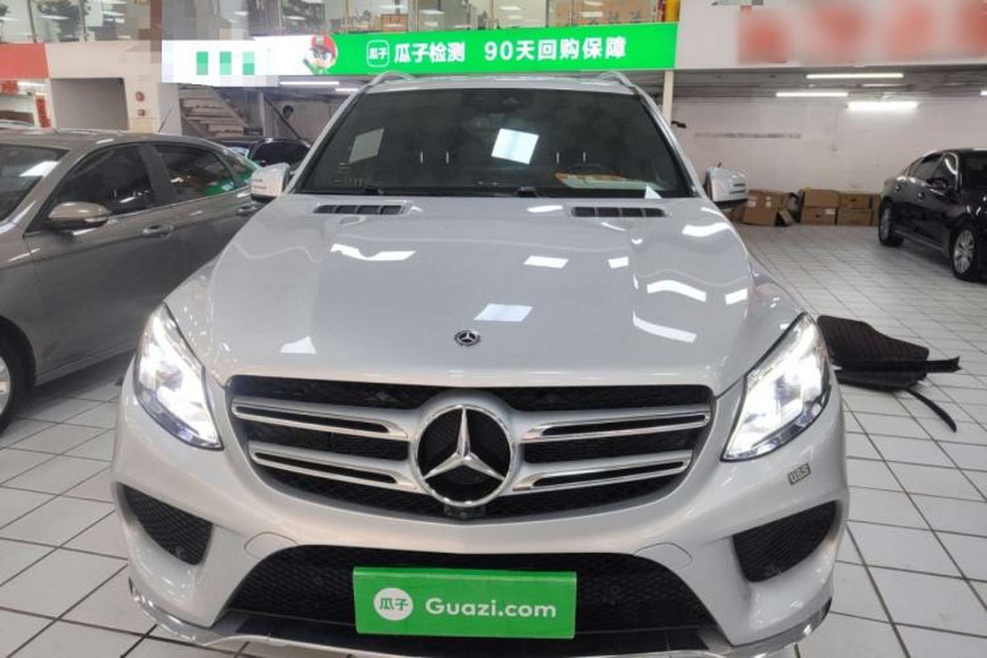 Used Mercedes-Benz GLE-Class 2019 GLE 400 Luxury Package Sport Package Radar Package Night Package Plus Edition Front