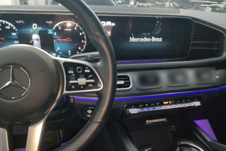 Used Mercedes-Benz GLE-Class 2020 GLE 350 U.S. specification Center Console