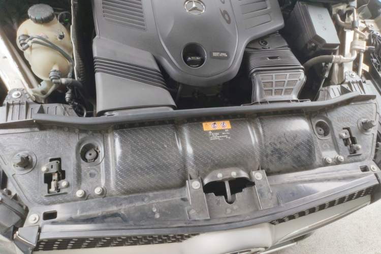 Used Mercedes-Benz GLE-Class 2020 GLE 450 U.S. specification Engine Bay