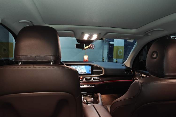 Used Mercedes-Benz GLE-Class 2020 GLE 350 4MATIC Stylish Model Headliner
